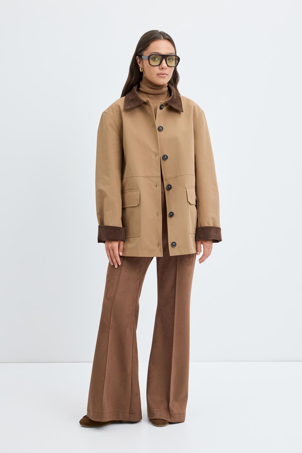 Kontrast Yakalı Cepli Gabardin Ceket Camel