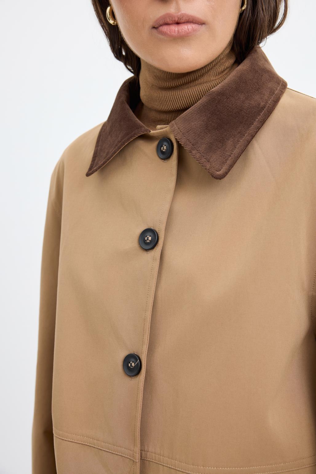 Kontrast Yakalı Cepli Gabardin Ceket Camel