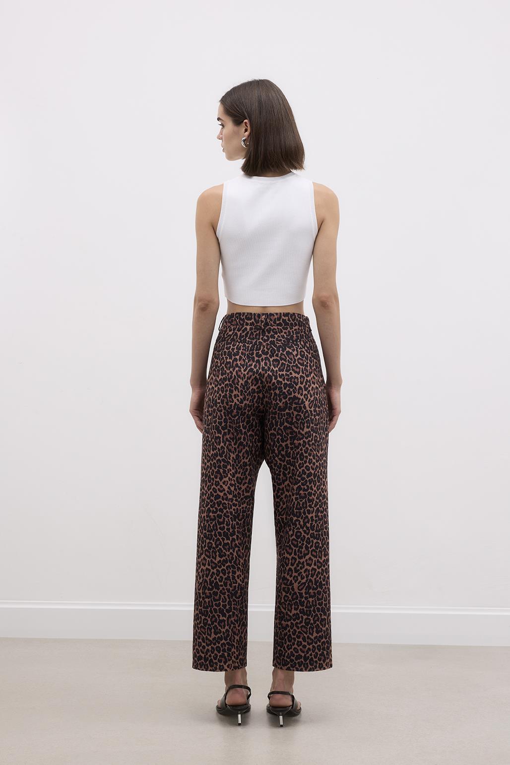 Desenli Düz Kesim Pantolon Leopar