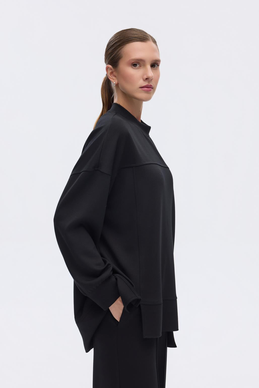 Modal Örme Asimetrik Kesim Sweatshirt Siyah