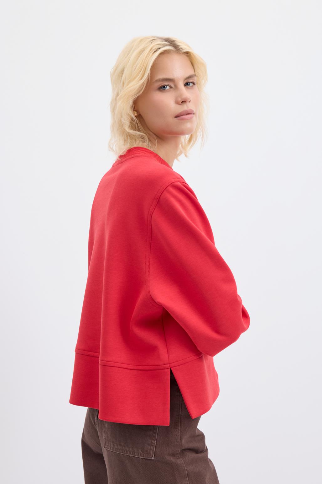 Oversize Yandan Yırtmaçlı Kısa Sweatshirt Kırmızı