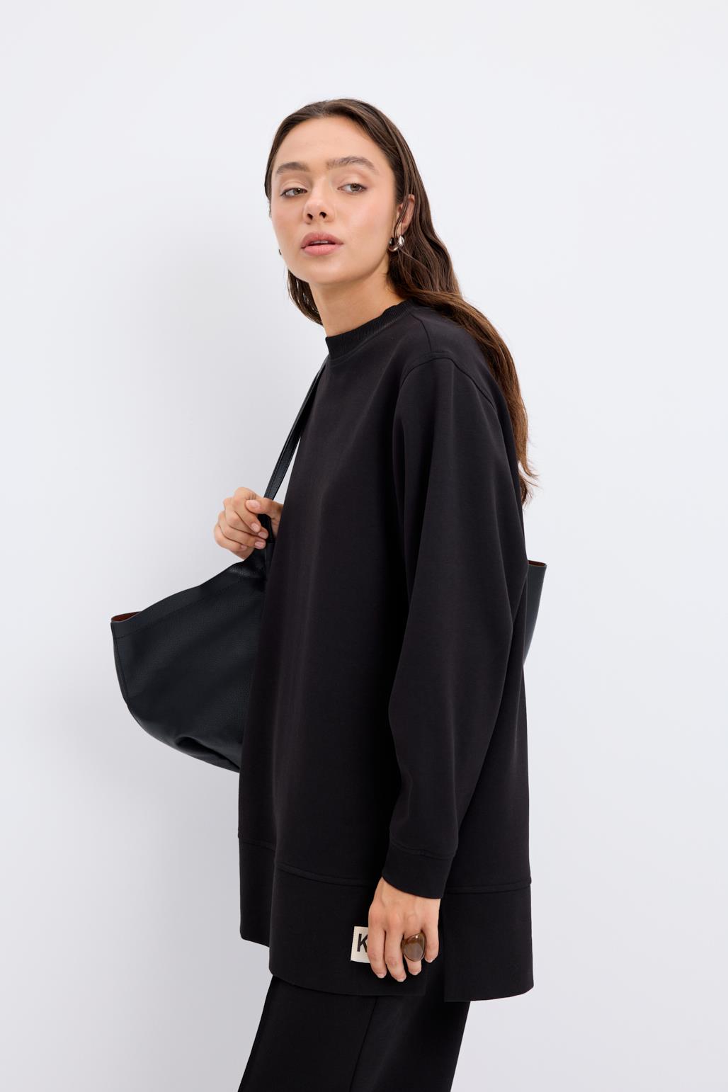 Oversize Yandan Yırtmaçlı Sweatshirt Siyah