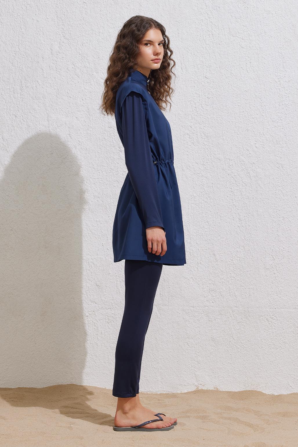 Beli Büzgülü Lacivert Fermuarlı Tesettür Mayo Takımı