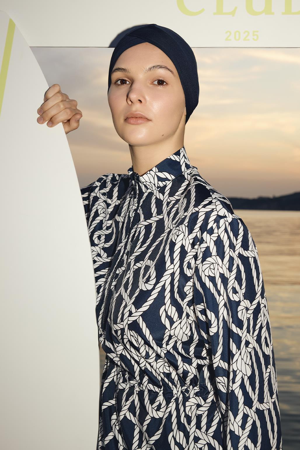 Paraşüt Beli Büzgülü Tesettür Mayo Takım Lacivert