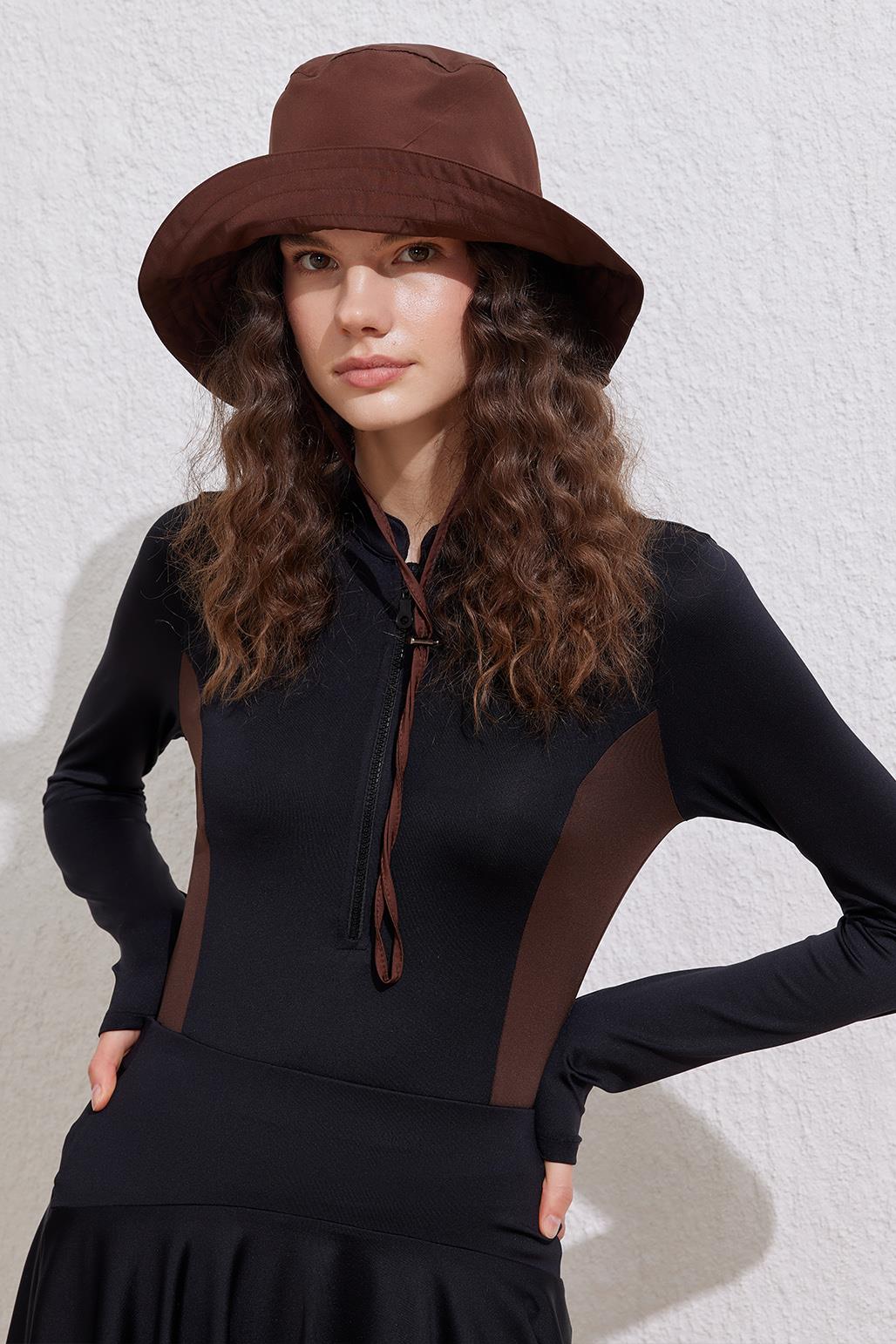 Renk Bloklu Uzun Kollu Yüzücü Mayo Siyah