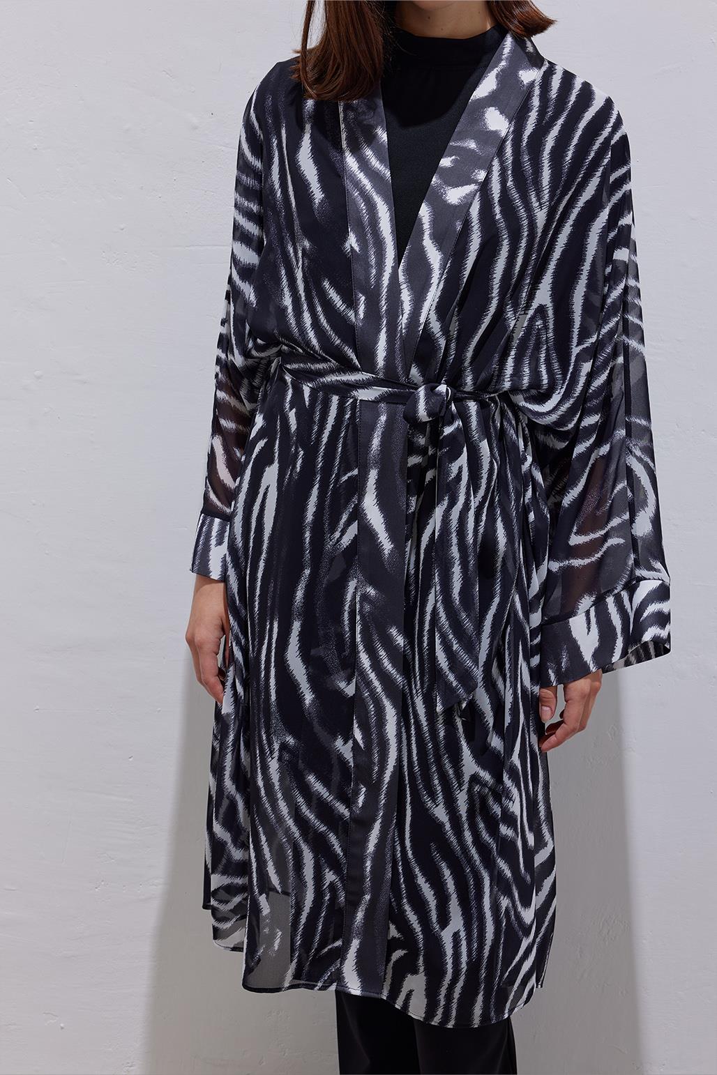 Tesettür Bağlamalı Pareo Abaya Zebra