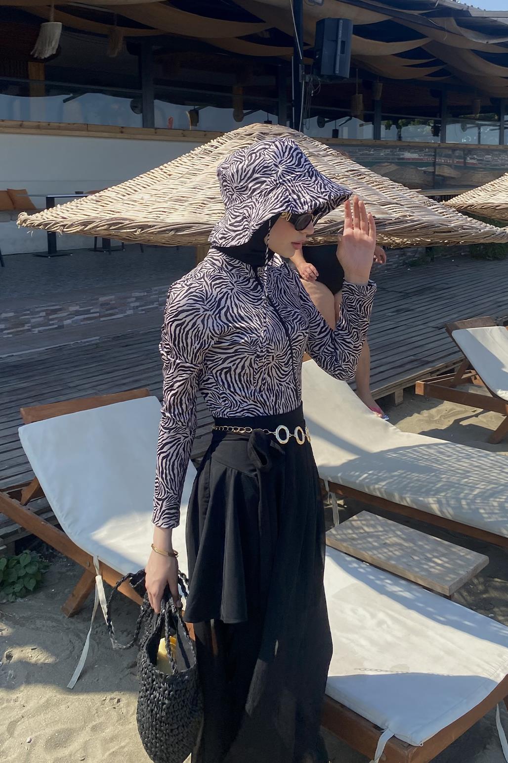 INFLUENCER
