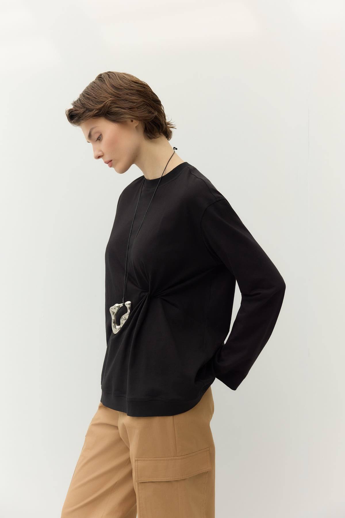 Düğüm Detaylı T-Shirt Siyah