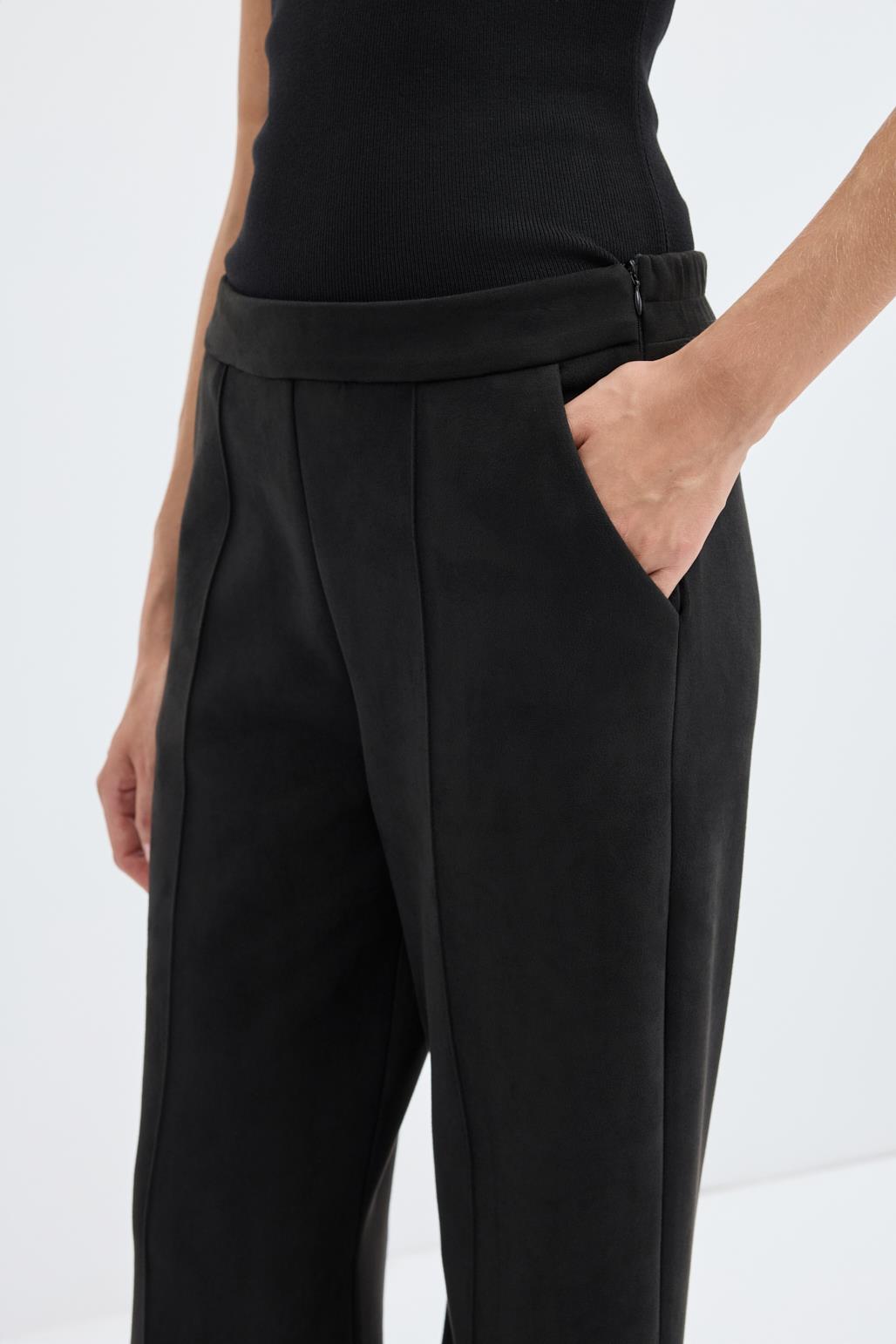 Fit Kesim Nervür Dikişli Süet Pantolon Siyah