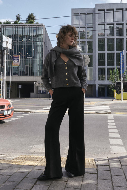 Fit Kesim Nervür Dikişli Süet Pantolon Siyah