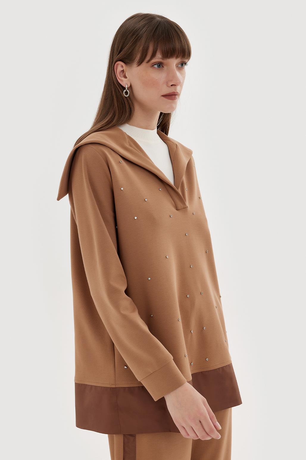 Geniş Yakalı Taşlı Sweat Pantolon Takım Kahve