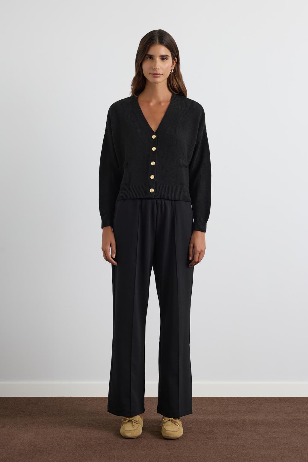 Gold Düğmeli Triko Hırka Siyah