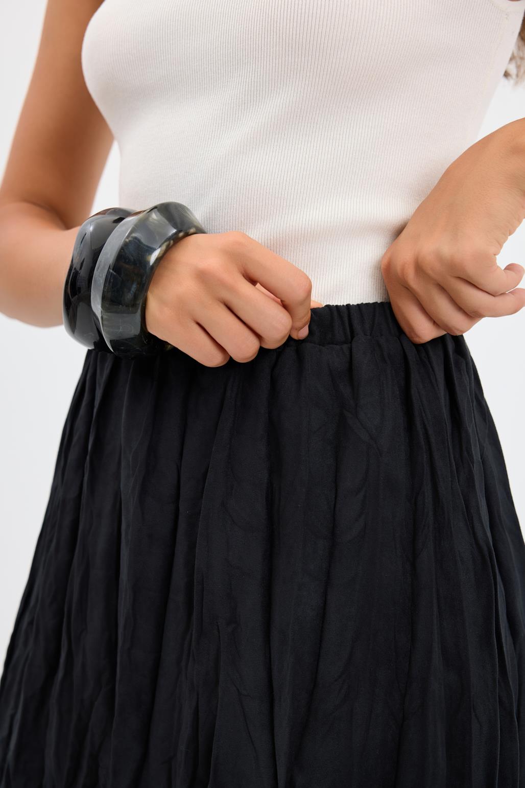 Kırışık Görünümlü Uzun Süet Etek Siyah