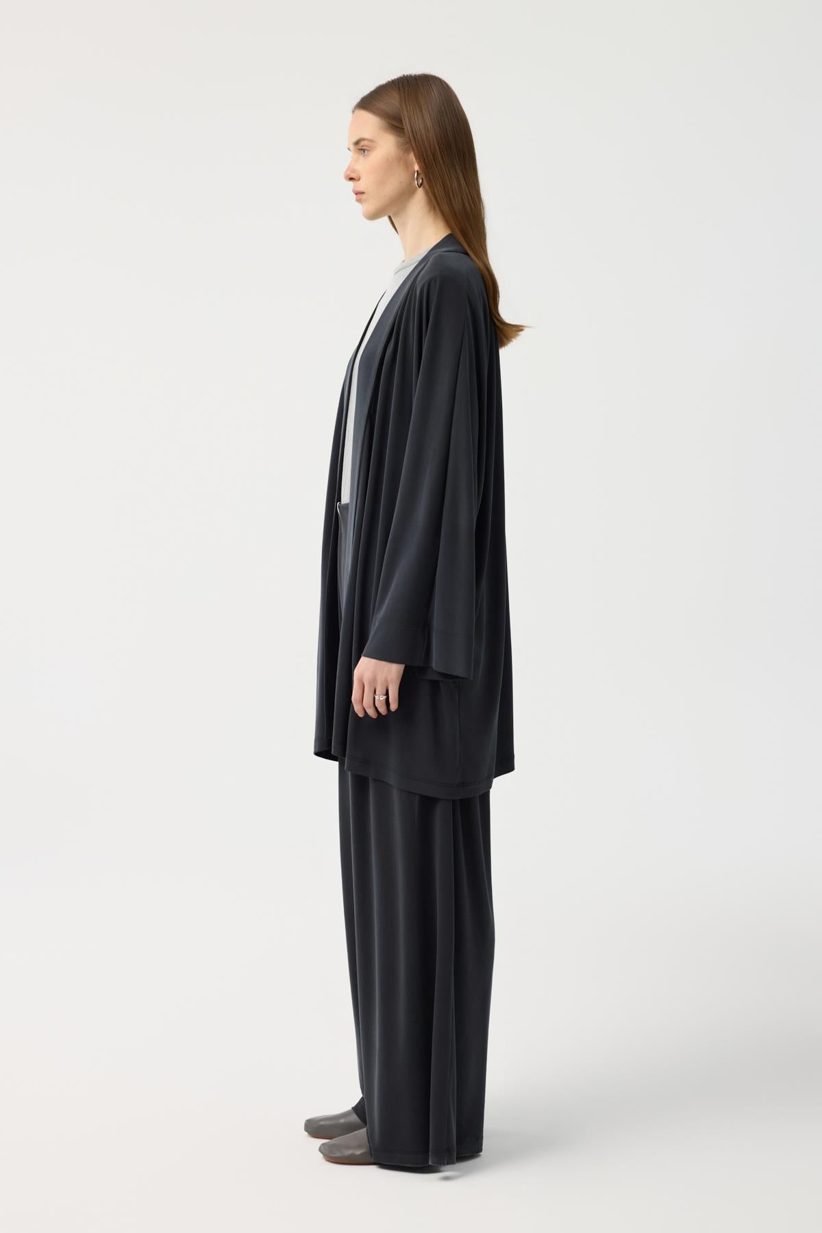Modal Cupra Geniş Pileli Pantolon Midi Abaya Takım Siyah