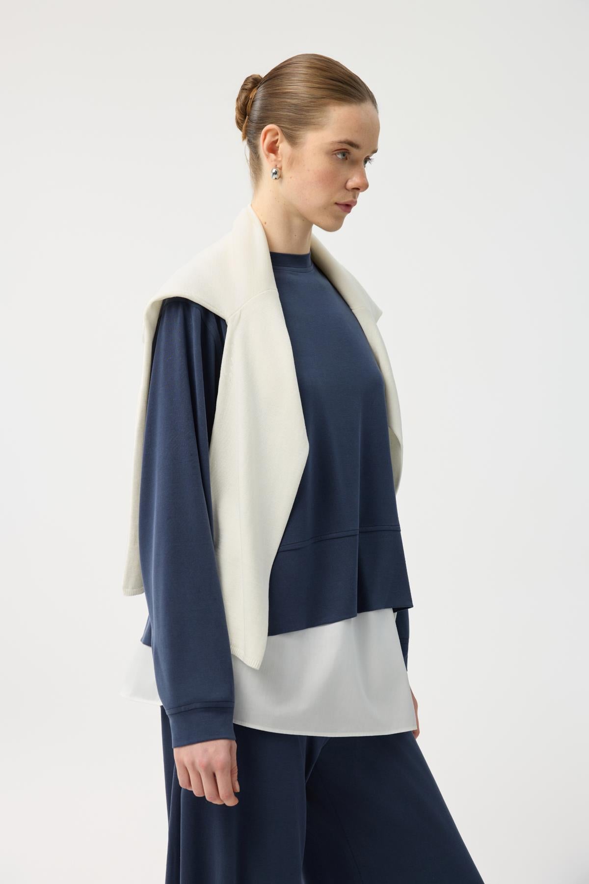 Modal Cupra Yırtmaçlı Kısa Sweatshirt Lacivert