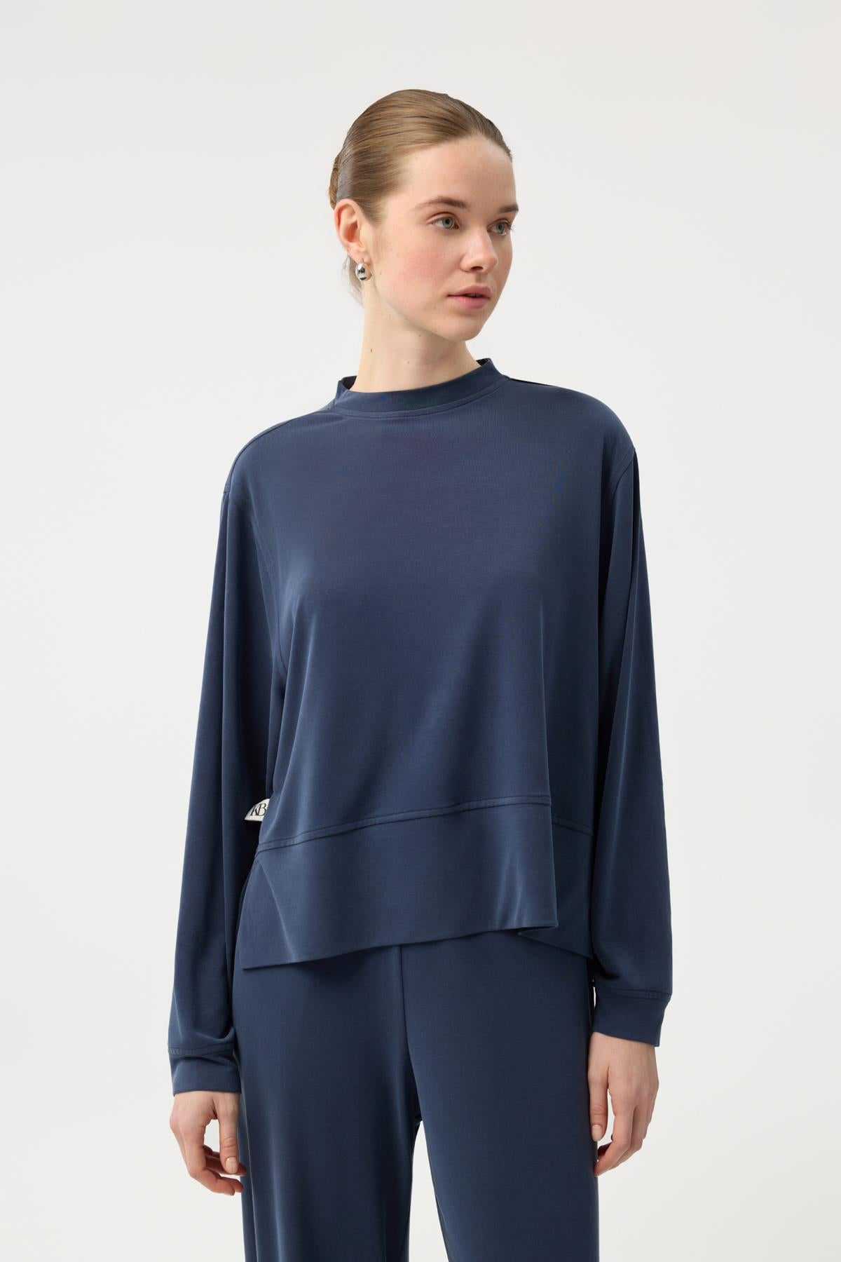 Modal Cupra Yırtmaçlı Kısa Sweatshirt Lacivert