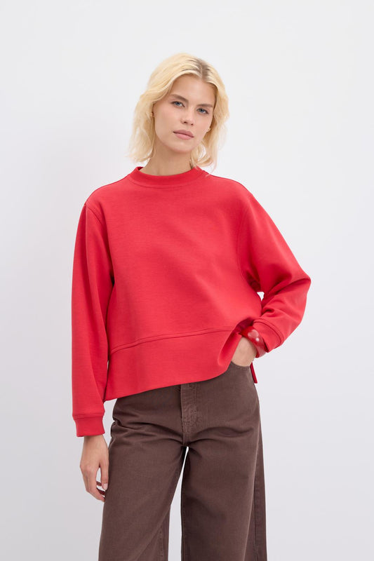 Oversize Yandan Yırtmaçlı Kısa Sweatshirt Kırmızı