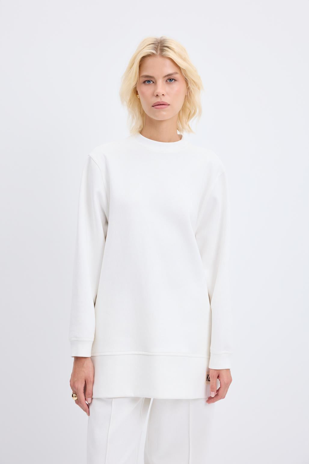 Oversize Yandan Yırtmaçlı Sweatshirt Ekru