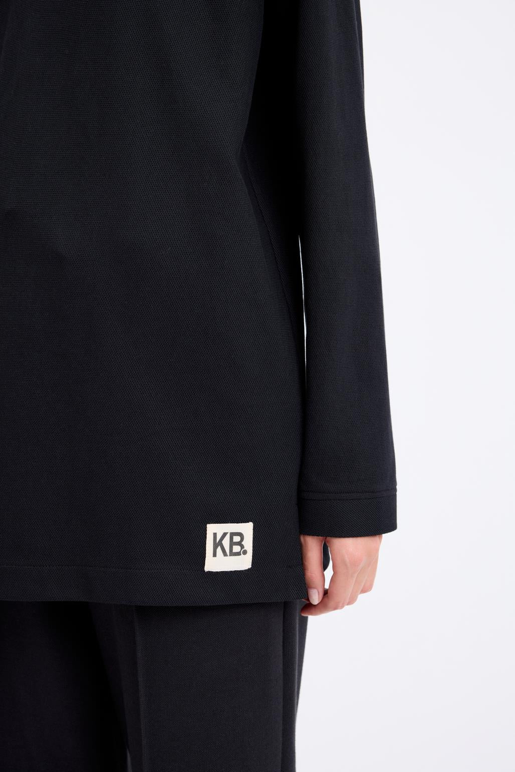Polo Yaka Yandan Yırtmaçlı Sweatshirt Siyah