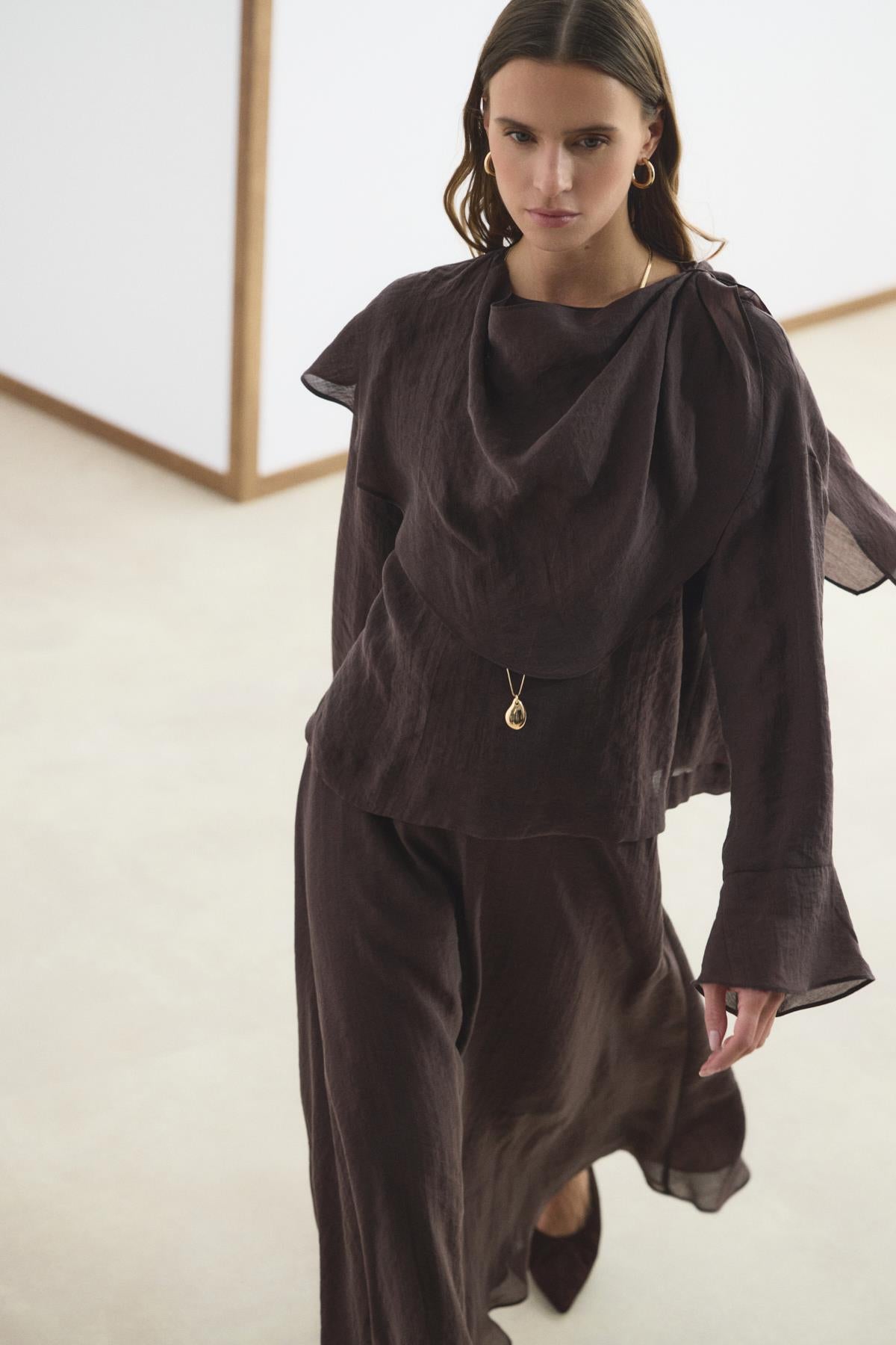 Modern Kesimli Şal Yaka Acı Kahve Kombin