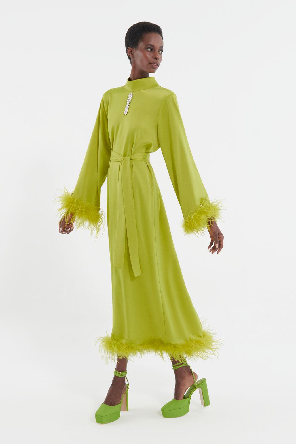 Tüylü İşlemeli Kuşaklı Elbise Limon Yeşili